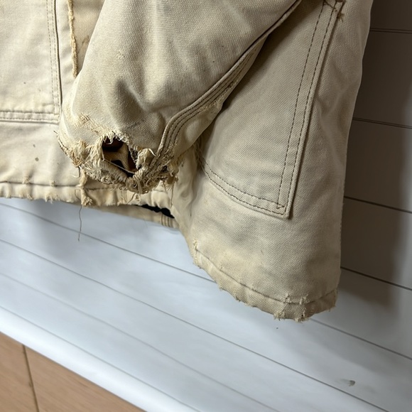 VTG Thrashed Carhartt Jacket - Medium - Picture 6 of 10